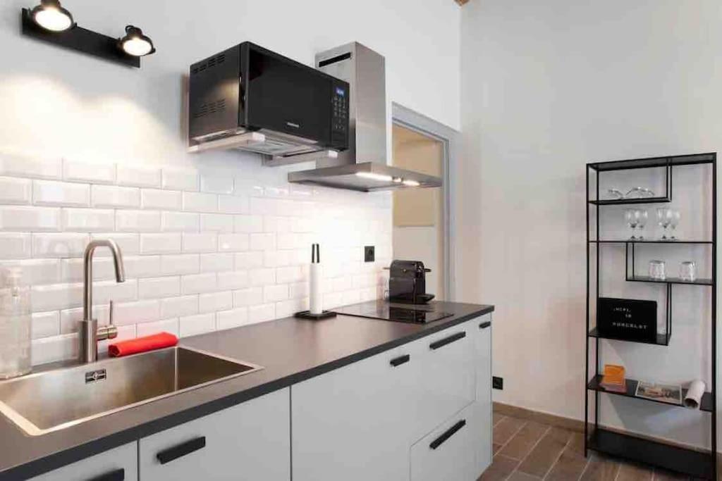 Appartement Lumineux En Centre-Ville Arles Zewnętrze zdjęcie
